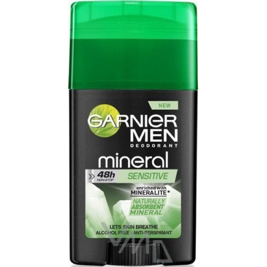 Garnier Men Mineral Sensitive antiperspirant deodorant stick pro muže 40 ml